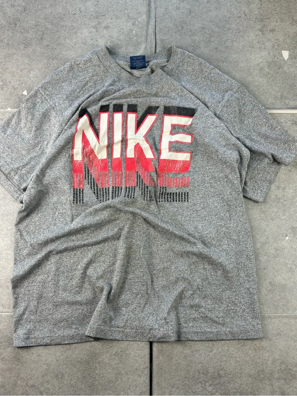 Vintage 80s nike gray spell-out tshirt